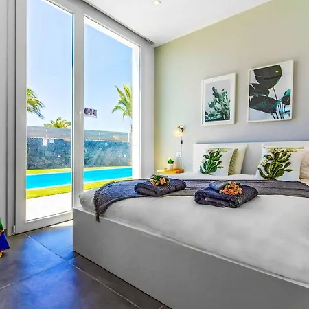 Villa Wave Ii