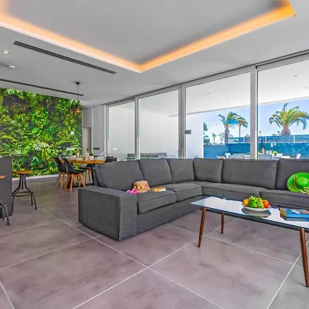 Villa Wave Ii *